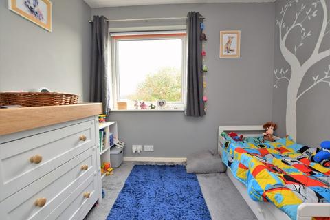 13 Birch Avenue, Great Bentley, Colchester, CO7 8LL