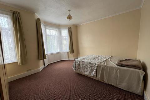 56 Dudley Road, Southall, UB2 5AS