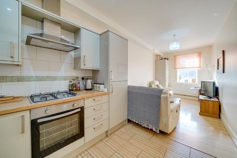 1 bedroom apartment for sale - Angel Pavement, Royston