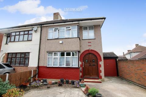 1 James Road, Dartford, DA1 3NE