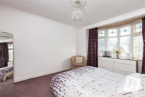 5 bedroom terraced house for sale - Beccles Drive, Barking, IG11