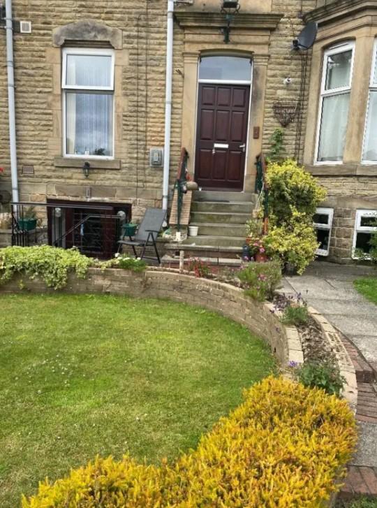 One Bedroom Flat Barnsley 1 bed flat £500 pcm (£115 pw)