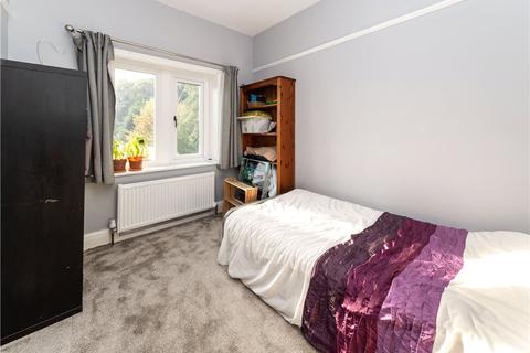 60 Redburn Drive, Shipley, BD18 3AZ