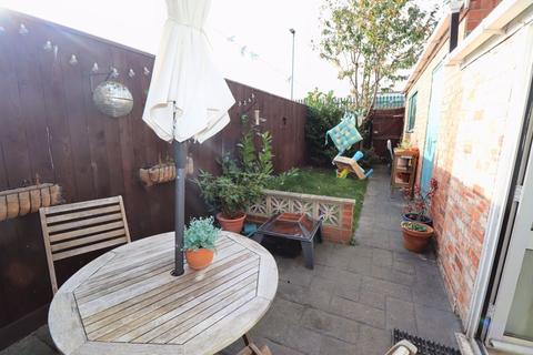 83 Saltwells Road, Middlesbrough, TS4 2DT