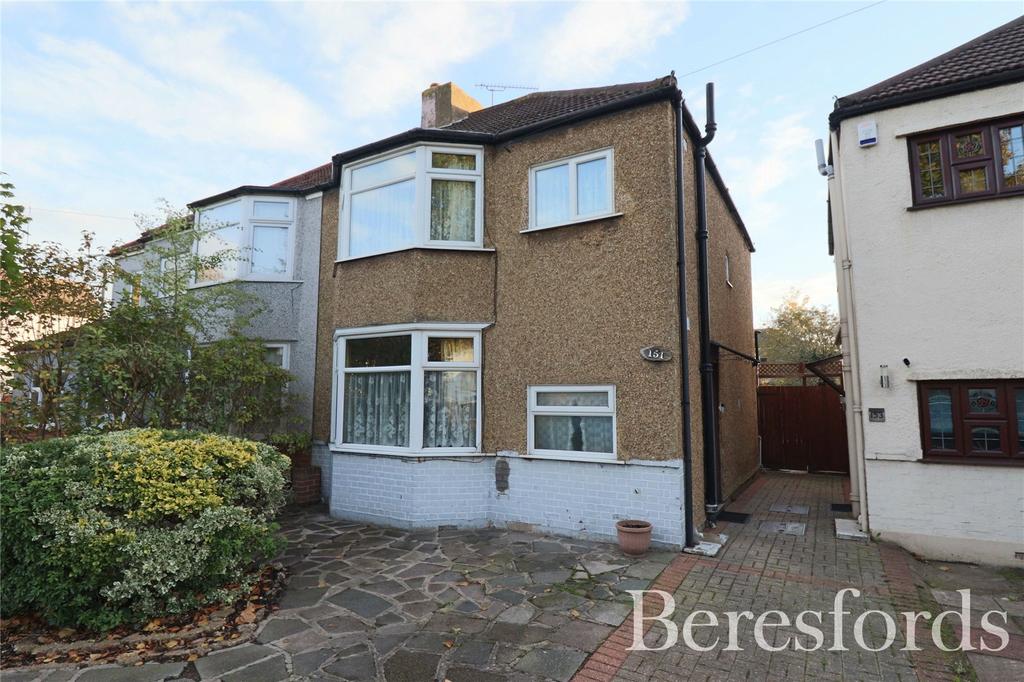 Suttons Avenue, Hornchurch, RM12 4 bed semi-detached house - £525,000