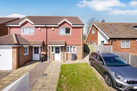 5 bedroom semi-detached house to rent, Downs Road, Canterbury (whole house)