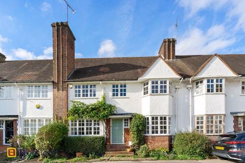 Hampstead Way, Hampstead Garden Suburb, NW11