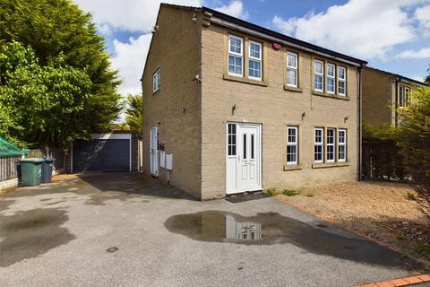 3 bedroom detached house for sale, Pelham Court, Bradford, West Yorkshire, BD2