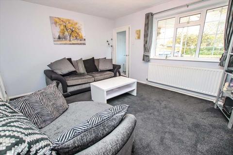 2 bedroom bungalow for sale - Montaigne Close, Lincoln