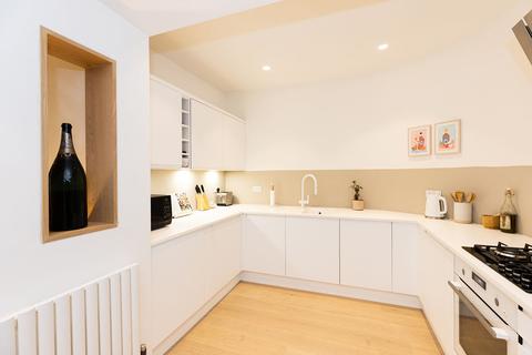 12 Henderson Row, Edinburgh, EH3 5DS