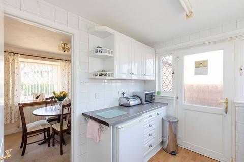 85 Blackchapel Close, Edinburgh, EH15 3SL