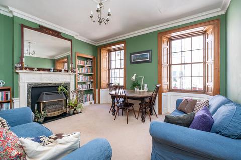 190/2 Rose Street, Edinburgh, EH2 4BA