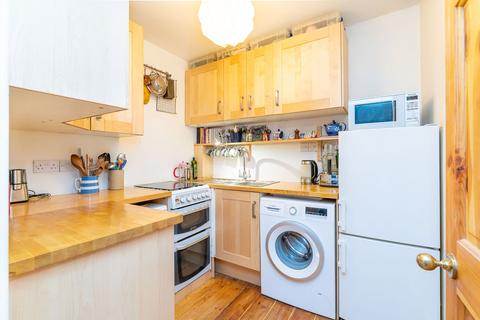 190/2 Rose Street, Edinburgh, EH2 4BA