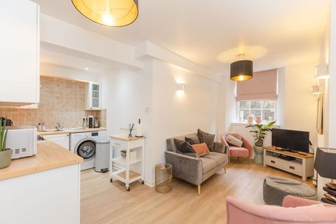 2 bedroom flat for sale - 71A Cumberland Street, New Town, Edinburgh, EH3 6RD