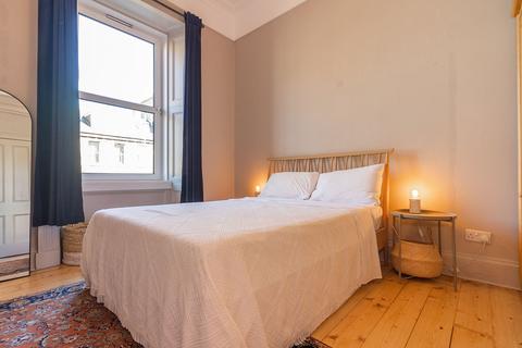 159/2 Ferry Road, Edinburgh, EH6 4NJ
