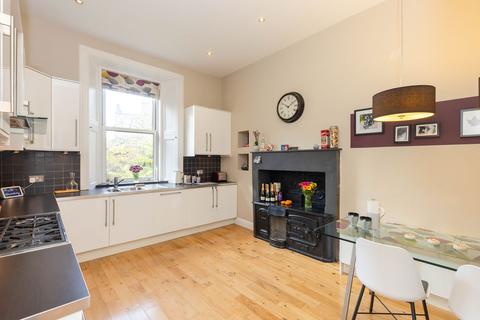 60/2 Inverleith Row, Edinburgh, EH3 5PX