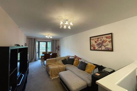 2 bedroom apartment to rent, Parkwood Road, Huddersfield