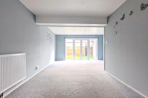 114 Hatchett Road, Feltham, TW14 8DY