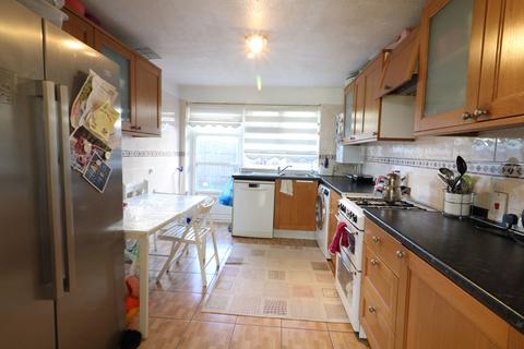 2 bedroom flat to rent - Two Bed Flat to Rent