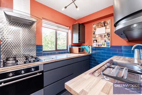 5 Cheltenham Close, New Malden, KT3 3EY