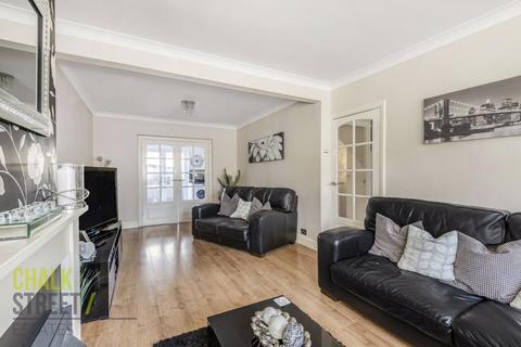 26 Jersey Road, Rainham, RM13 7DR