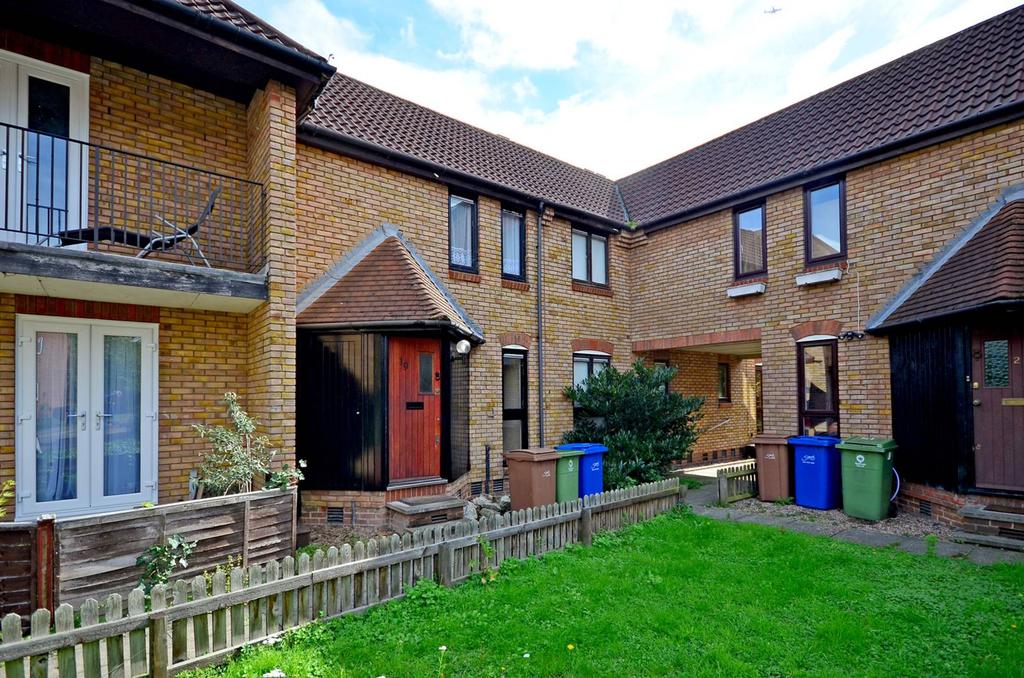 Howland Way, Canada Water, London, SE16 1 bed house to rent £1,550