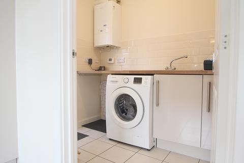 8 Bourchier Close, Coventry, CV4 8LH