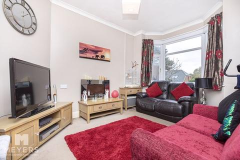 4 bedroom detached bungalow for sale - Hurn Road, Christchurch, BH23