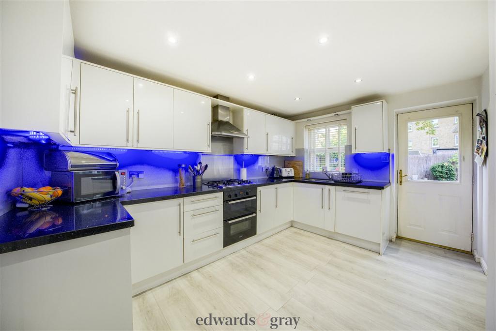 Meadow Pleck Lane,Shirley,Solihull,B90 1SN 3 bed detached house for sale £475,000