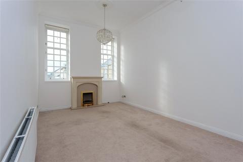 2 bedroom apartment to rent, Parklands View, Glasgow