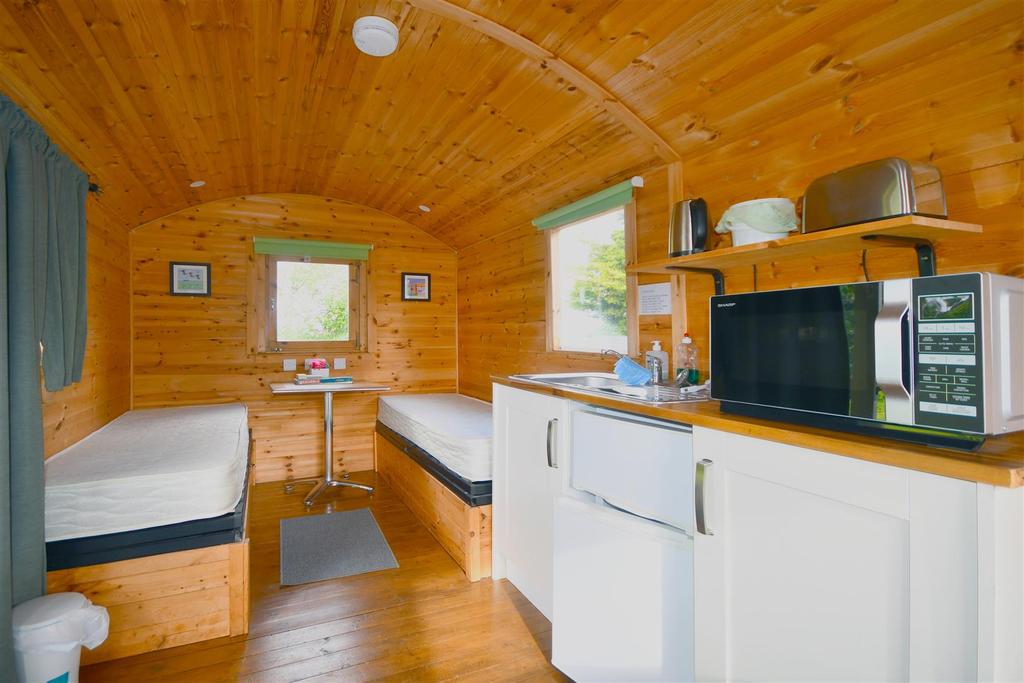 Shepherds Hut 4.jpg