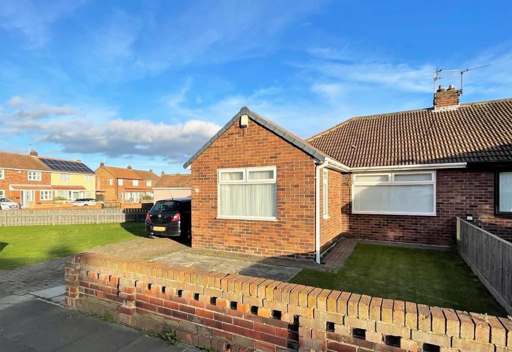 Honiton Way, Fens, Hartlepool 2 bed semidetached bungalow for sale £