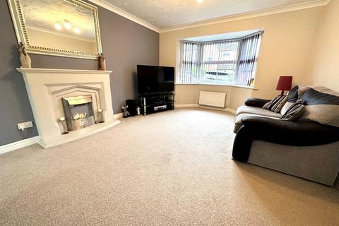 21 Ditchford Close, Wootton, Northampton, NN4 6AY