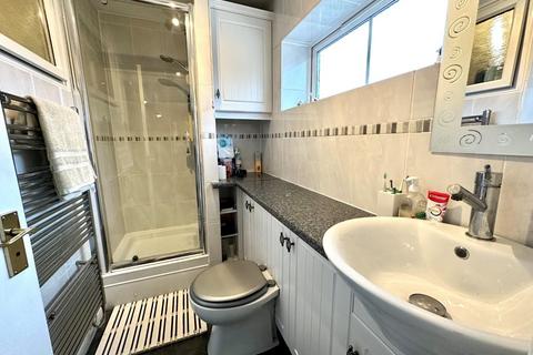 21 Ditchford Close, Wootton, Northampton, NN4 6AY