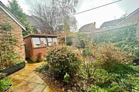 16 Badgers Den, Great Chart, Ashford, TN23 5LE