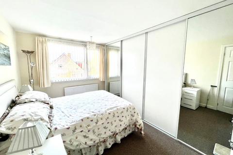 22 Banff Avenue, Wirral, CH63 0PD
