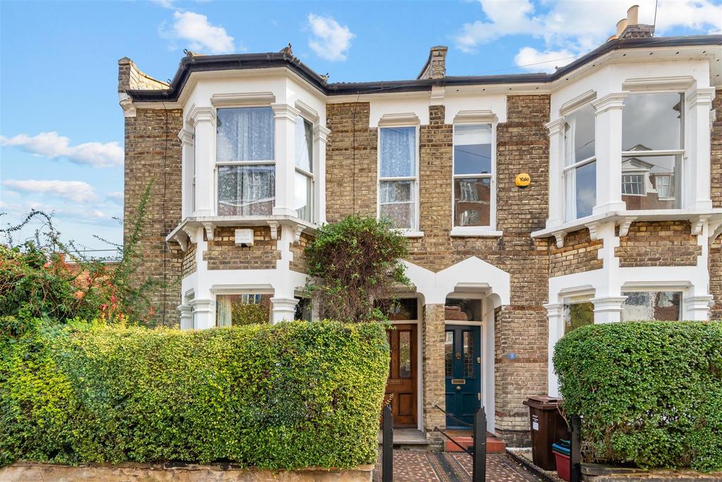 Sutton Lane North, London 3 bed end of terrace house £950,000