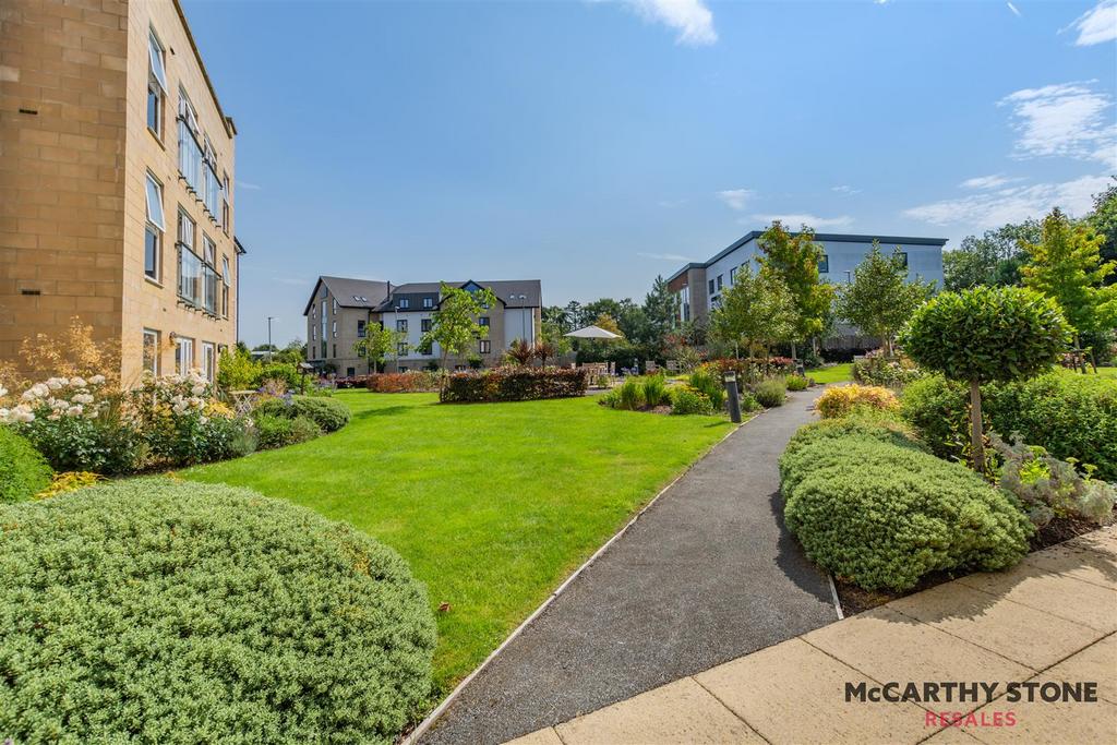8614808-exterior01.jpg