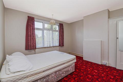 30 New Road, Broxbourne, EN10 7LW