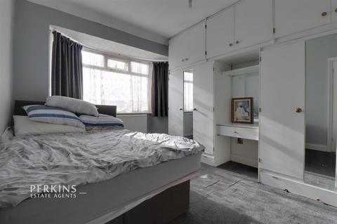 64 Burns Avenue, Southall, UB1 2LS