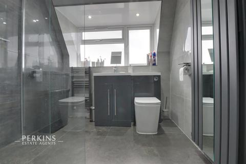 64 Burns Avenue, Southall, UB1 2LS