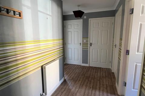 2 Mackerel Close, St Austell, PL25 4FB