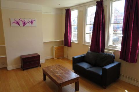 4 bedroom flat to rent - Cowley Road