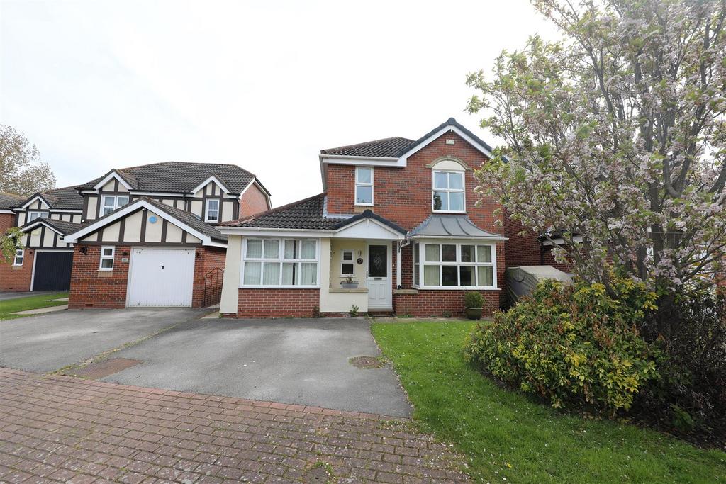 Badgers Wood, Cottingham 4 bed detached house £280,000