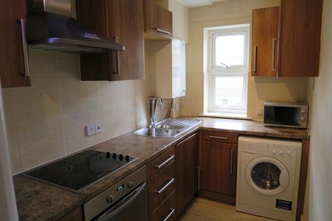 4 bedroom flat to rent - Cowely Road