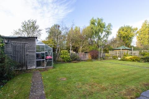 3 bedroom detached bungalow for sale - The Leas, Chestfield, Whitstable