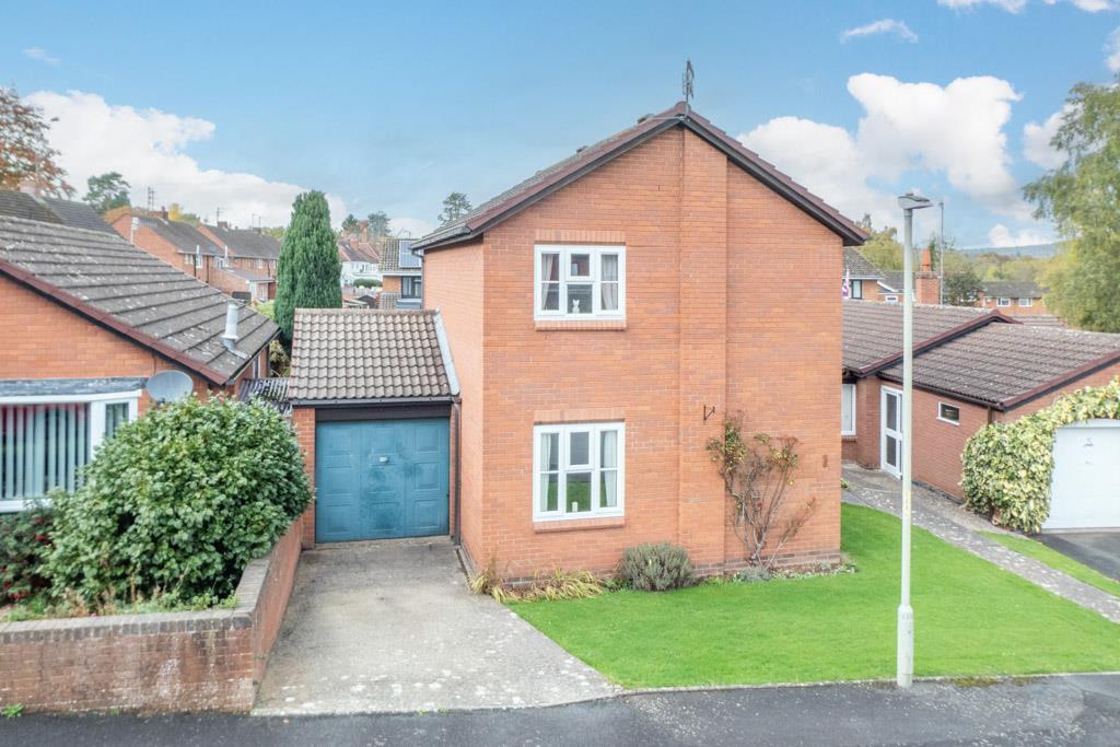 Oakbridge Court, Bromyard Road, Tenbury Wells 3 bed detached house for sale £285,000