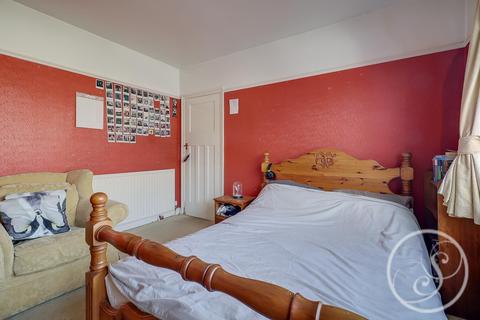 39 Easterly Road, Leeds, LS8 2TW