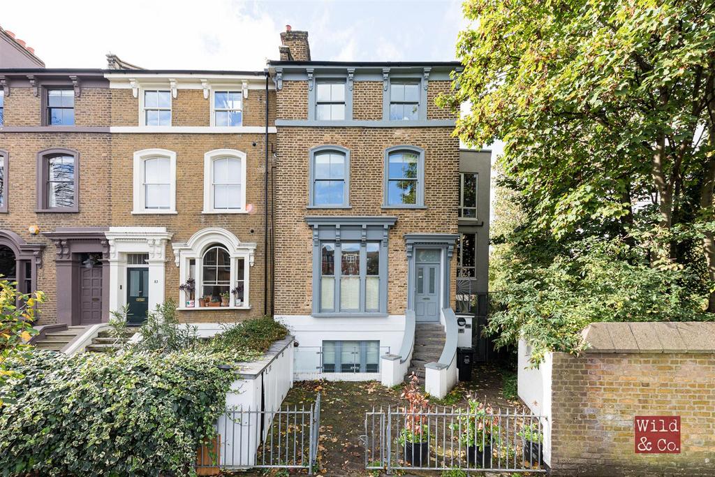 Greenwood Road, Hackney 2 bed flat for sale £700,000