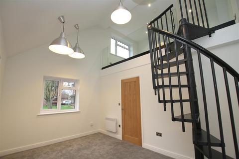 46 Weaverdale, Shoeburyness, Southend-on-sea, SS3 8XL